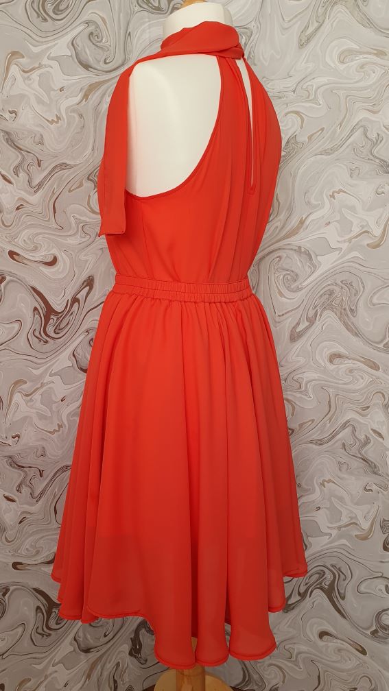 Red Sleeveless Dress