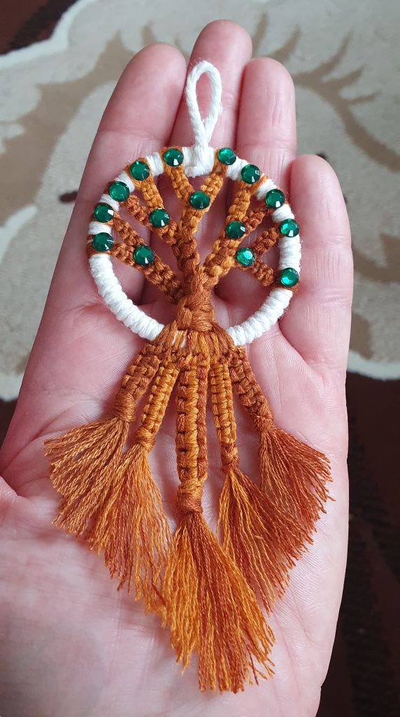 palm-size dream catcher