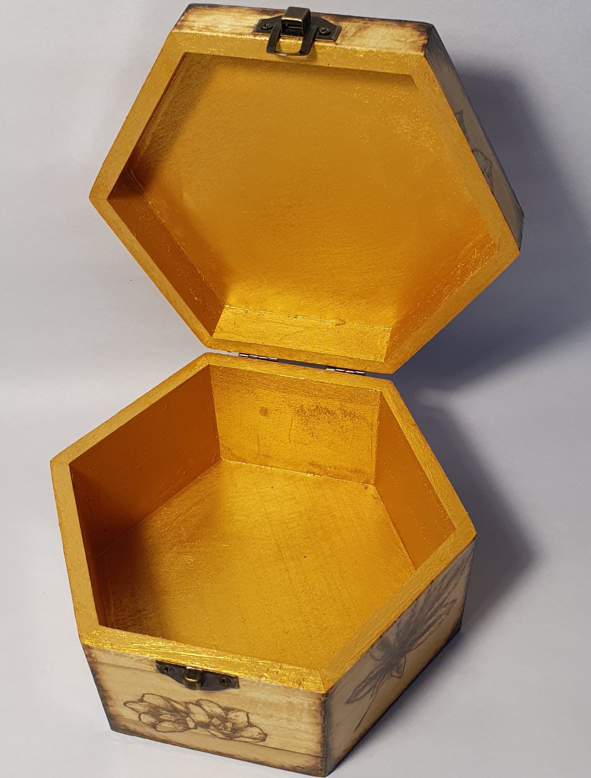Hexagonal Wooden Box