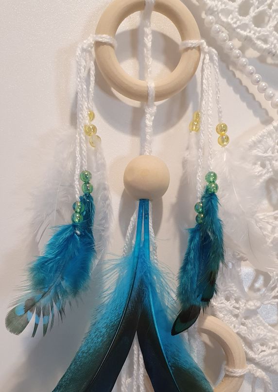 snow white and sky turquoise on the dreamcatcher