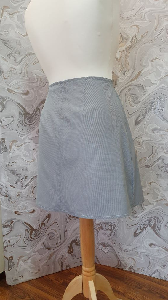 grey midi skirt buttoned 