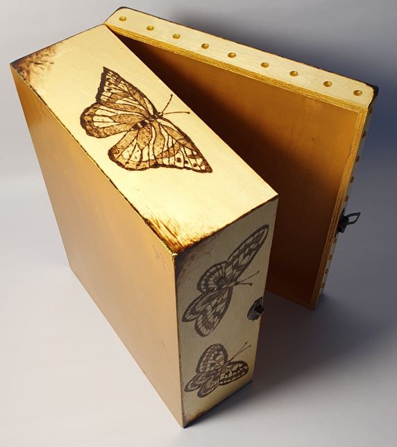 inside gold varnished pyrographi large box