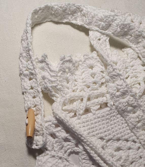 crochet cotton round shoulder bag