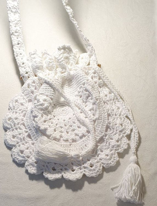 white round crochet shoulder bag